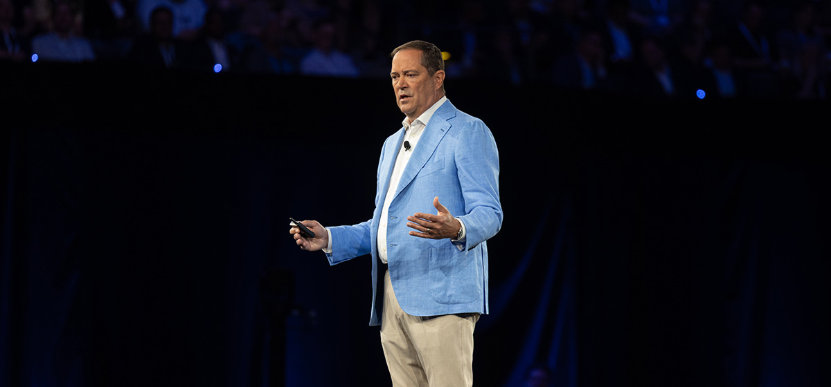 Chuck Robbins Keynote Introduction
