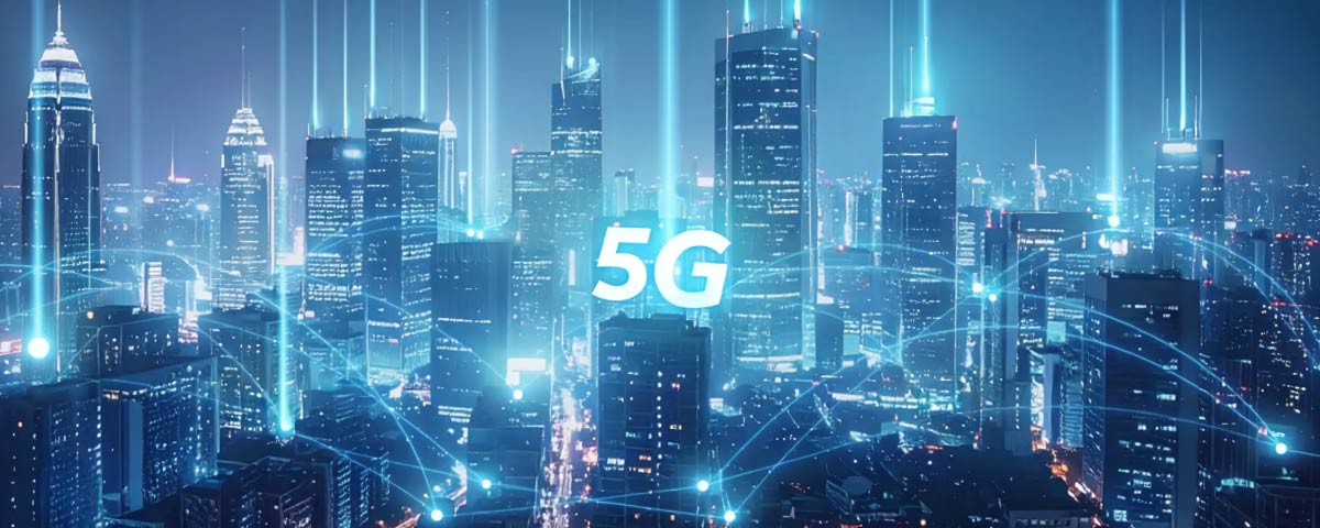 Illustration: 5G network over a city skyline at night with connectivity beams and data nodes.